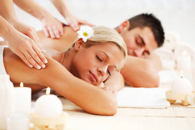 arrange-a-tranquil-time-together-at-a-couples-spa